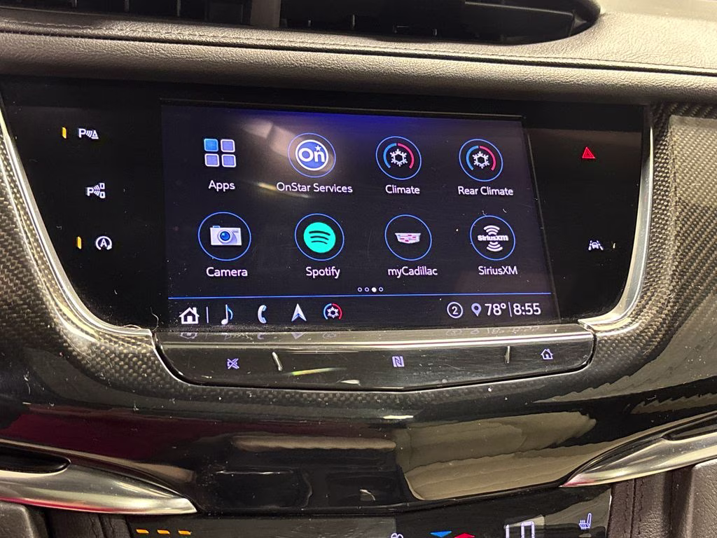 2020 Crystal White Tricoat Cadillac XT6 Sport AWD SUV