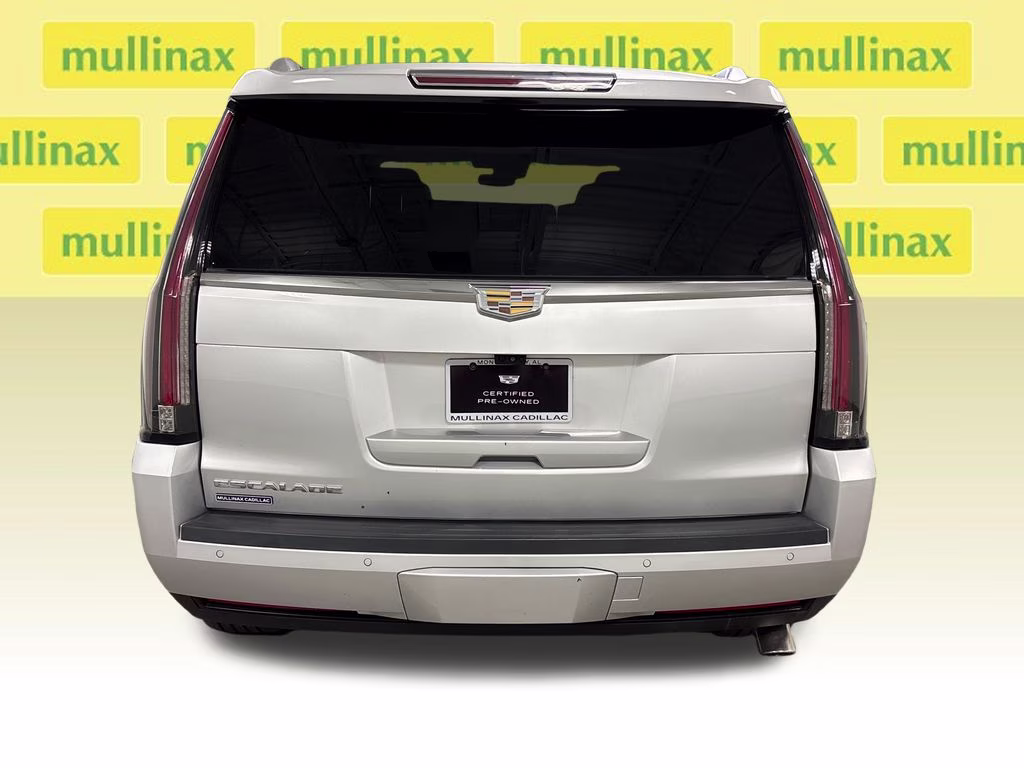 2020 Radiant Silver Metallic Cadillac Escalade Premium Luxury 4X4 SUV
