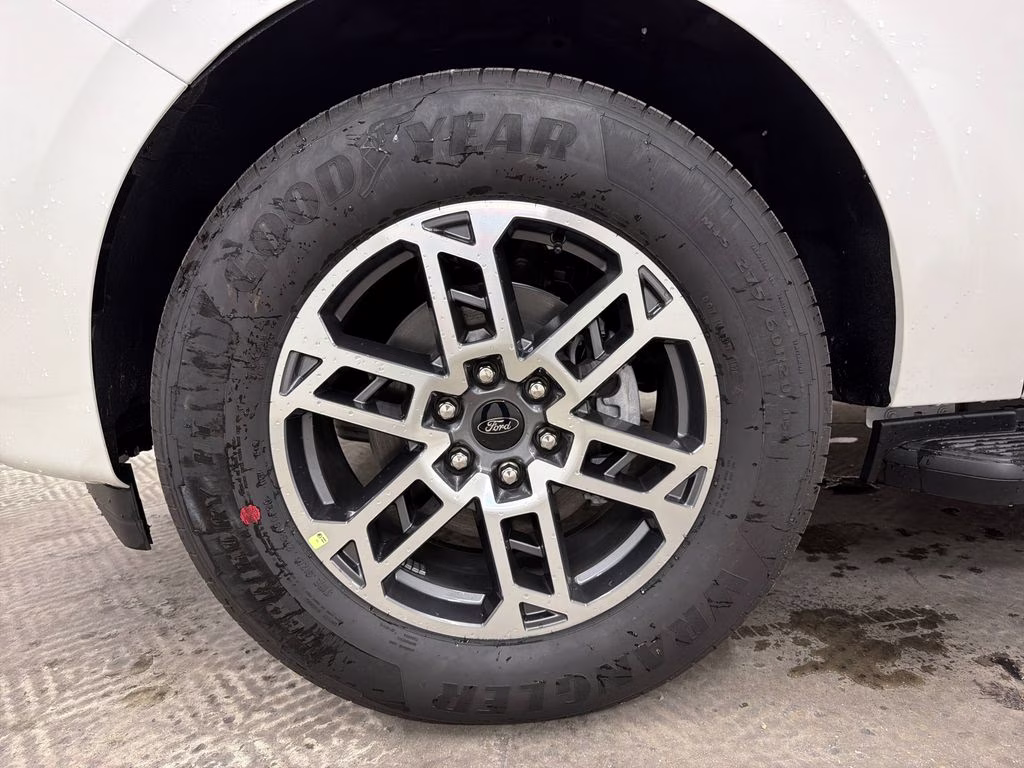 2026 STAR WHITE Ford Expedition Max Active RWD SUV