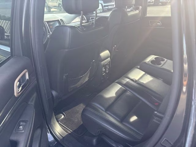 2015 Brilliant Black Crystal Pearlcoat Jeep Grand Cherokee Overland 4X4 SUV