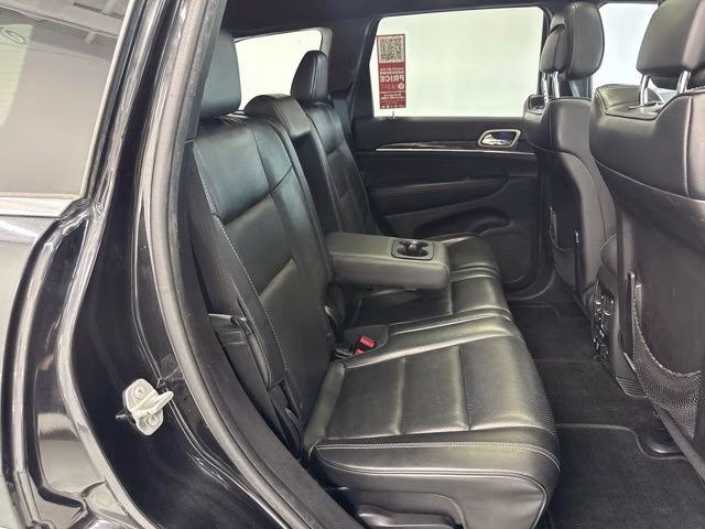 2015 Brilliant Black Crystal Pearlcoat Jeep Grand Cherokee Overland 4X4 SUV