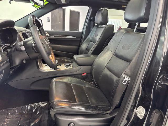 2015 Brilliant Black Crystal Pearlcoat Jeep Grand Cherokee Overland 4X4 SUV