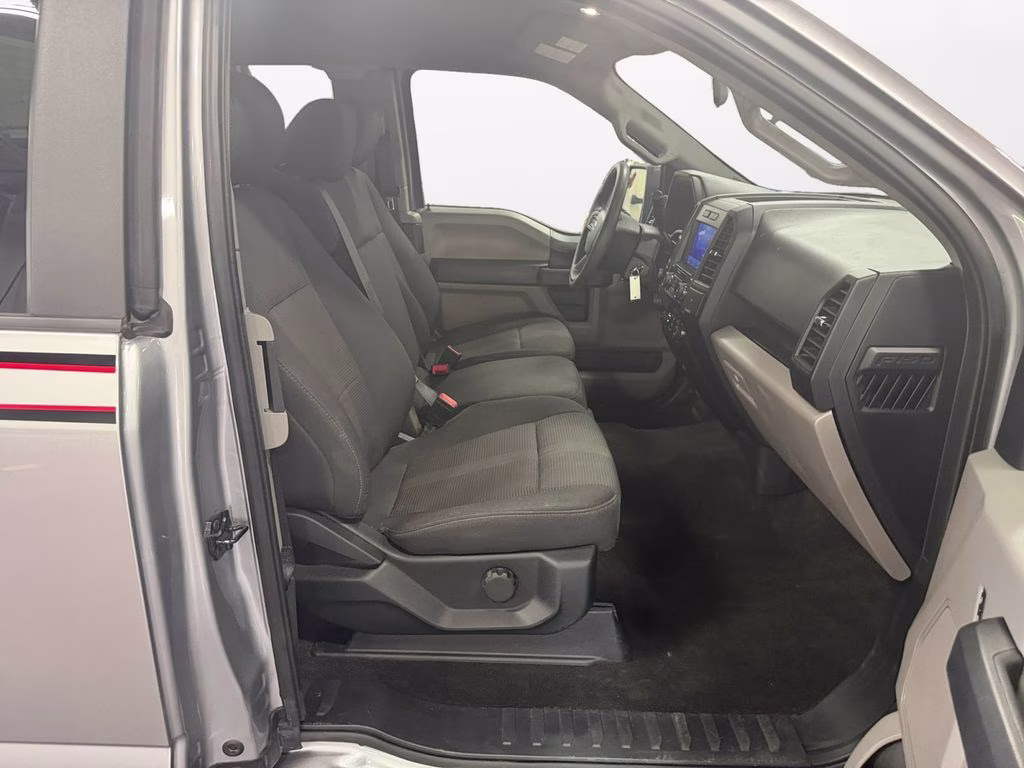 2020 Silver Metallic Ford F-150 XL 4X4 Truck