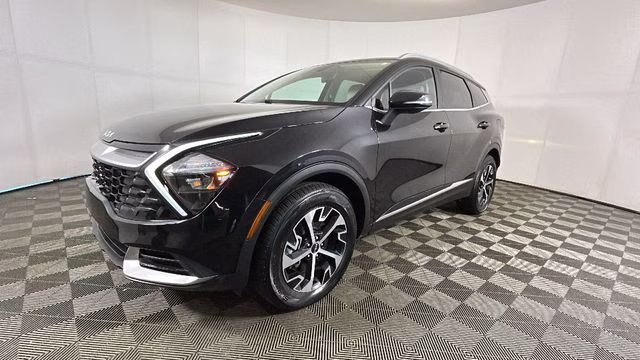 2023 Fusion Black Kia Sportage Hybrid EX AWD SUV