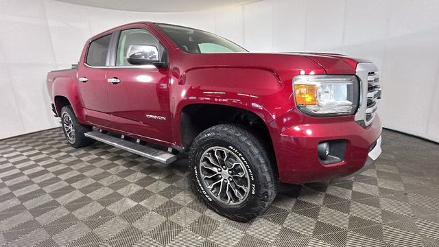 2017 Red Quartz Tintcoat GMC Canyon SLT 4X4 Truck