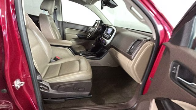 2017 Red Quartz Tintcoat GMC Canyon SLT 4X4 Truck