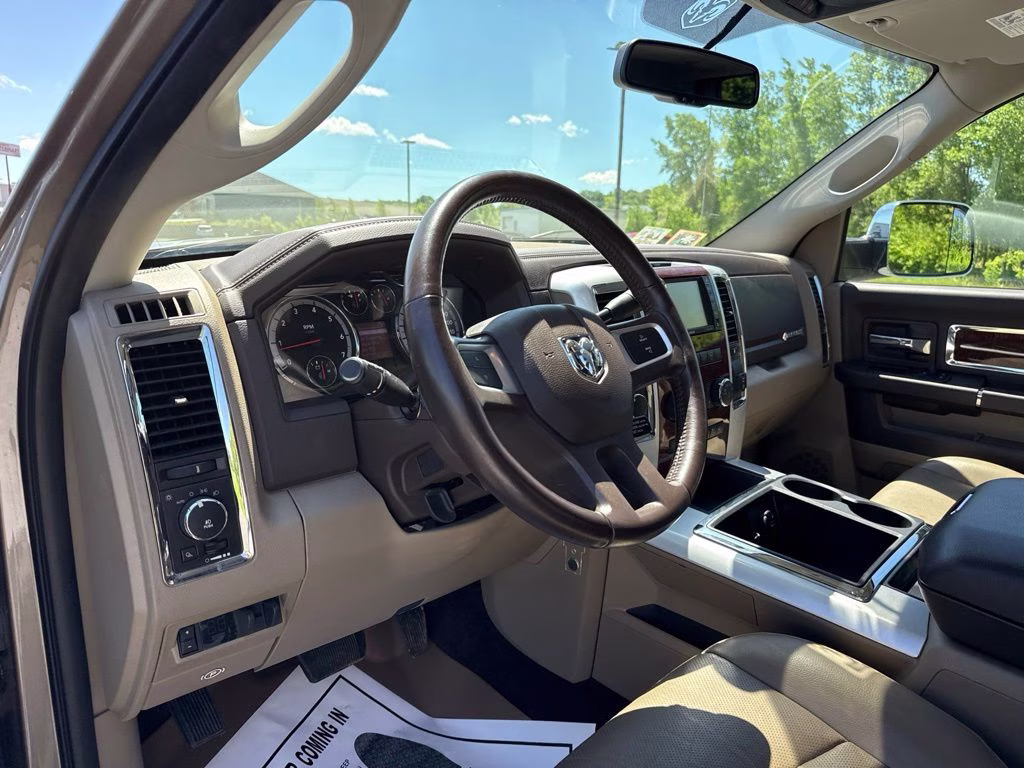 2010 Austin Tan Pearlcoat/Light Graystone Pearlcoat Dodge 2500 Laramie 4X4 Truck