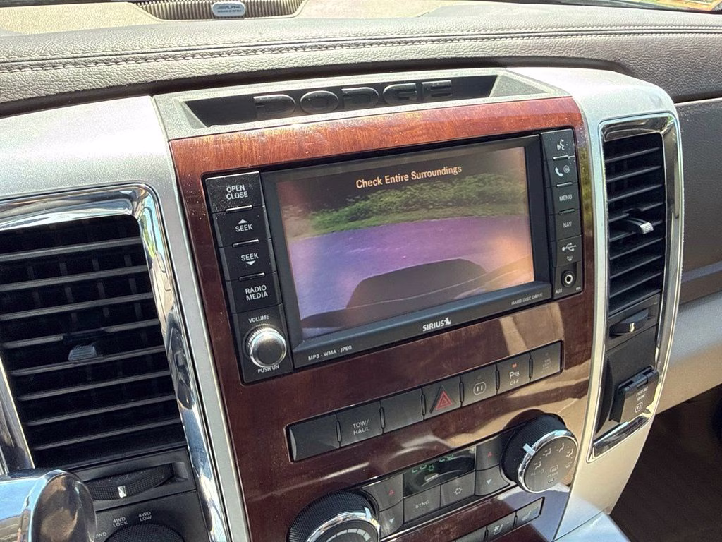 2010 Austin Tan Pearlcoat/Light Graystone Pearlcoat Dodge 2500 Laramie 4X4 Truck