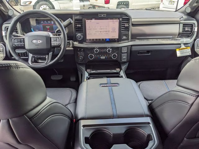 2026 Star White Metallic Tri-Coat Ford Super Duty F-250 SRW Platinum 4X4 Truck