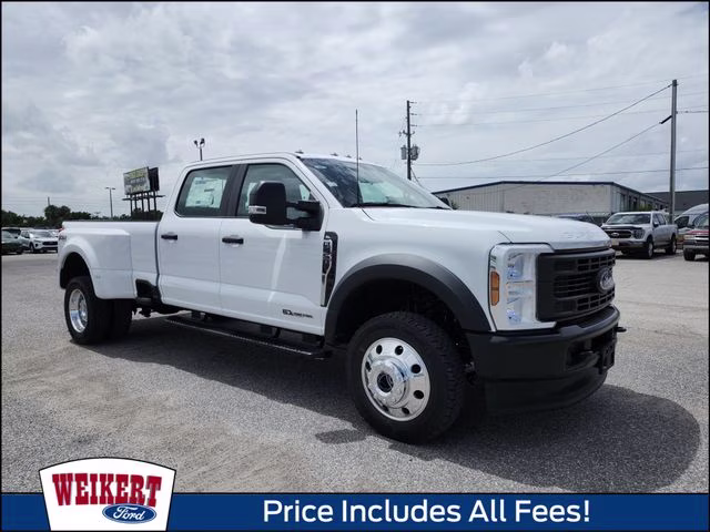 2026 Ford F-450 XL 4x4 Crew Cab 8' Box DRW's photo
