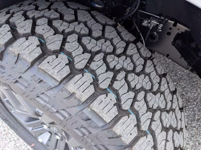 2026 Avalanche Ford F-150 Tremor 4X4 Truck