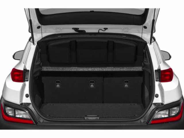 2023 Lunar White Hyundai Kona SEL FWD SUV