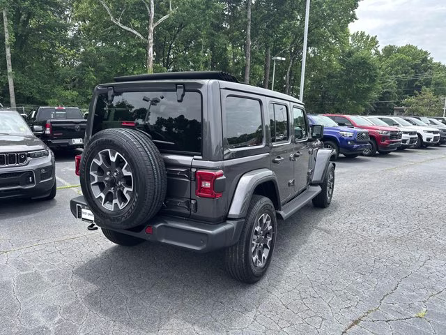 2026 Granite Crystal Metallic Clearcoat Jeep Wrangler Sahara 4X4 Convertible