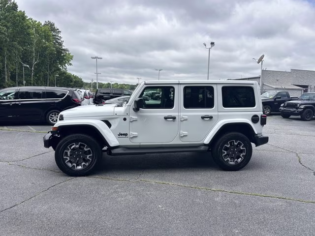 2026 Bright White Clearcoat Jeep Wrangler Sahara 4X4 Convertible