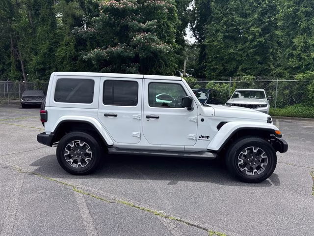 2026 Bright White Clearcoat Jeep Wrangler Sahara 4X4 Convertible