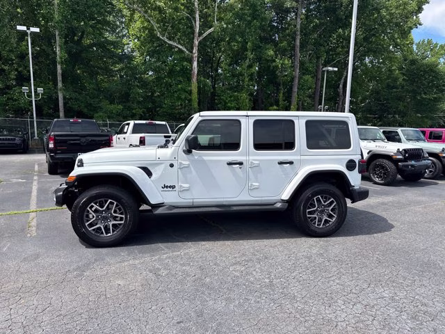 2026 Bright White Clearcoat Jeep Wrangler Sahara 4X4 Convertible