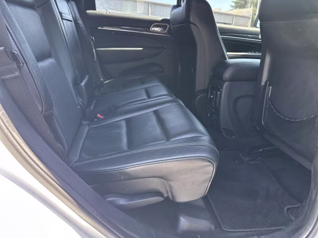 2015 Bright White Clearcoat Jeep Grand Cherokee Overland 4X4 SUV