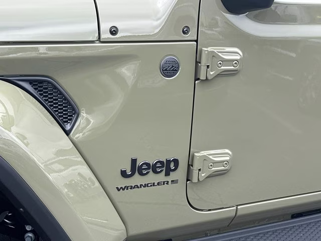 2026 41 Jeep Wrangler Sahara 4X4 Convertible