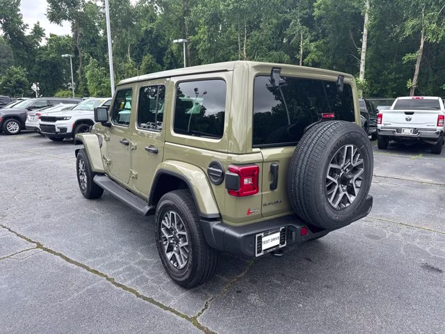 2026 41 Jeep Wrangler Sahara 4X4 Convertible
