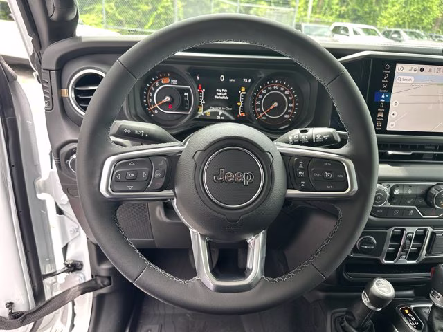 2026 Bright White Clearcoat Jeep Wrangler Sahara 4X4 Convertible