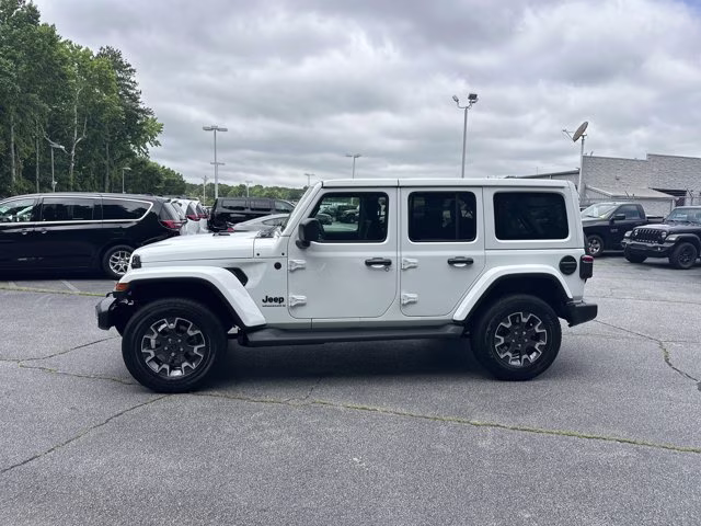 2026 Bright White Clearcoat Jeep Wrangler Sahara 4X4 Convertible