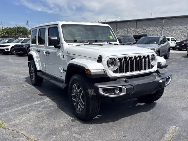 2026 Bright White Clearcoat Jeep Wrangler Sahara 4X4 Convertible