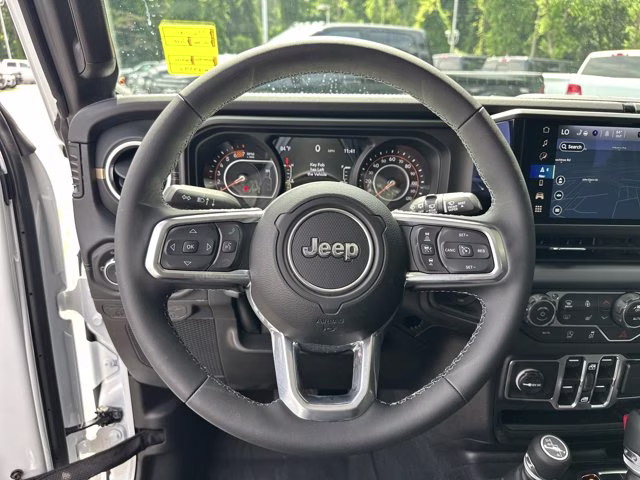 2026 Bright White Clearcoat Jeep Wrangler Sahara 4X4 Convertible