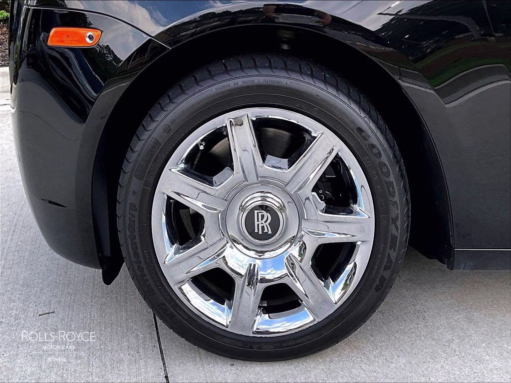 2013 Black Rolls-Royce Ghost Feature Selection 1 Package RWD Sedan