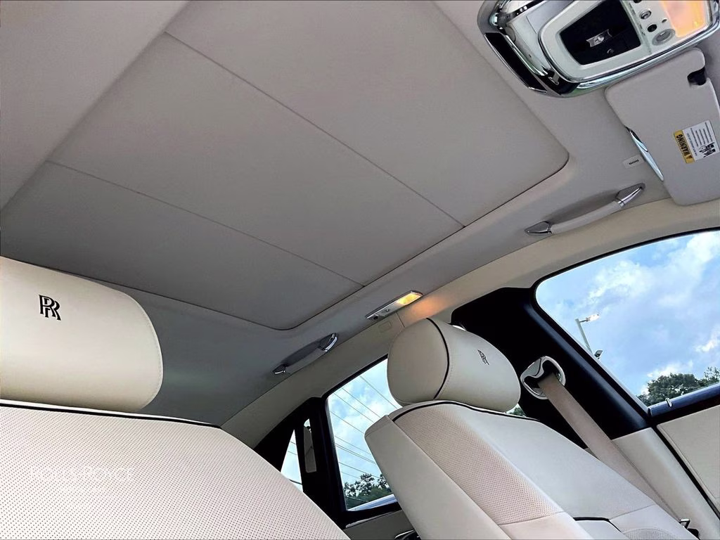 2013 Black Rolls-Royce Ghost Feature Selection 1 Package RWD Sedan