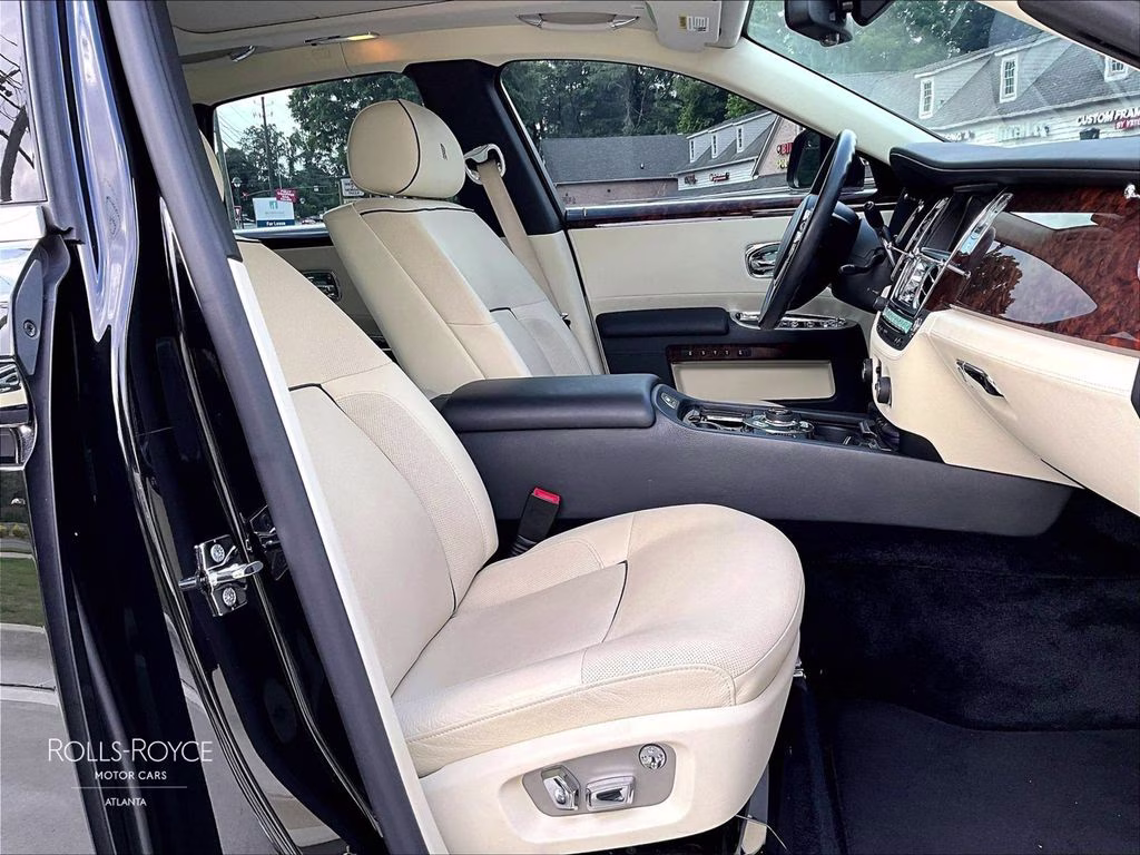 2013 Black Rolls-Royce Ghost Feature Selection 1 Package RWD Sedan