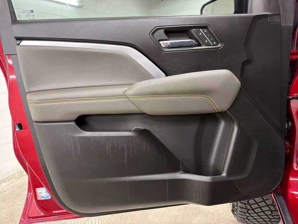 2024 Radiant Red Tintcoat Chevrolet Colorado ZR2 4X4 Truck