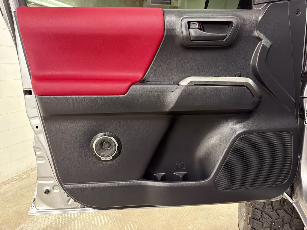 2021 Silver Sky Metallic Toyota Tacoma SR5 RWD Truck