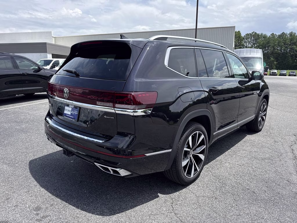 2024 Deep Black Volkswagen Atlas 2.0T SEL Premium R-Line AWD SUV