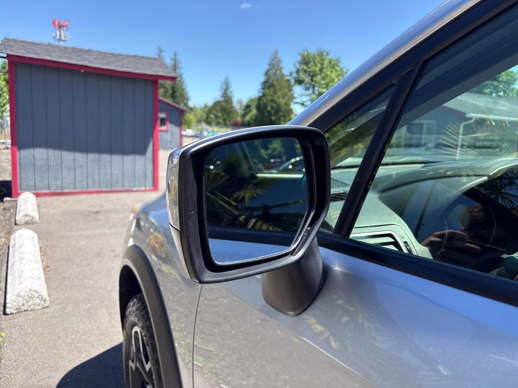 2015 Ice Silver Metallic Subaru XV Crosstrek 2.0i Premium AWD SUV