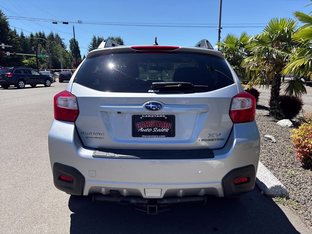 2015 Ice Silver Metallic Subaru XV Crosstrek 2.0i Premium AWD SUV