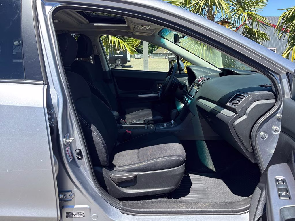 2015 Ice Silver Metallic Subaru XV Crosstrek 2.0i Premium AWD SUV