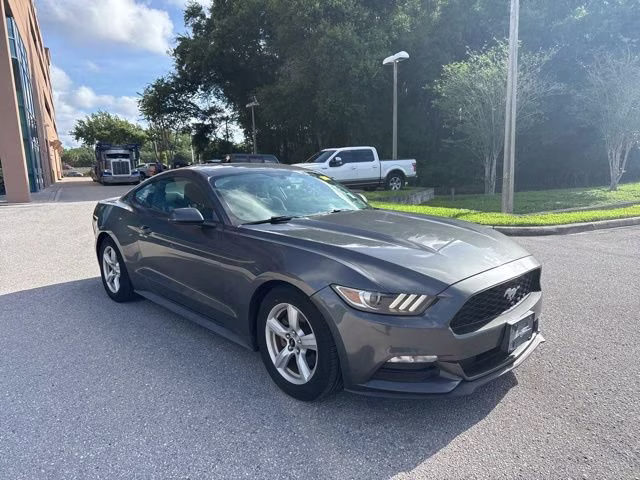2017 Magnetic Metallic Ford Mustang V6 RWD Coupe