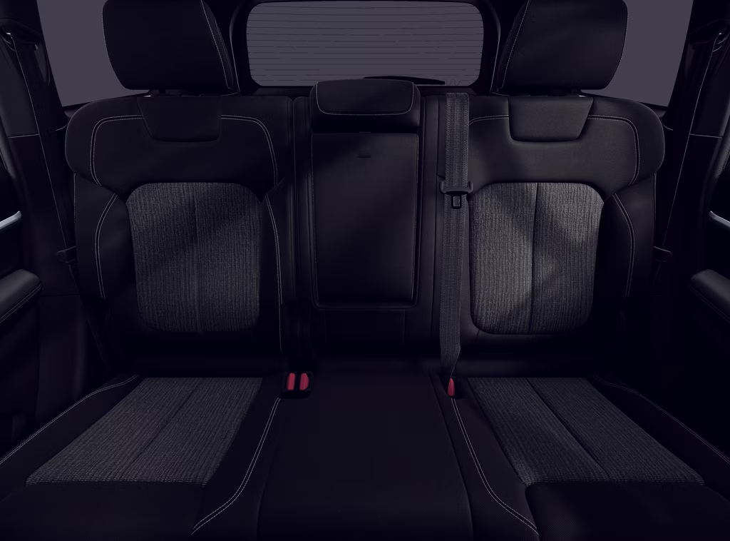 2026 Diamond Black Crystal Pearl Coat Jeep Grand Cherokee Grand Cherokee Laredo 4x4 4X4 SUV