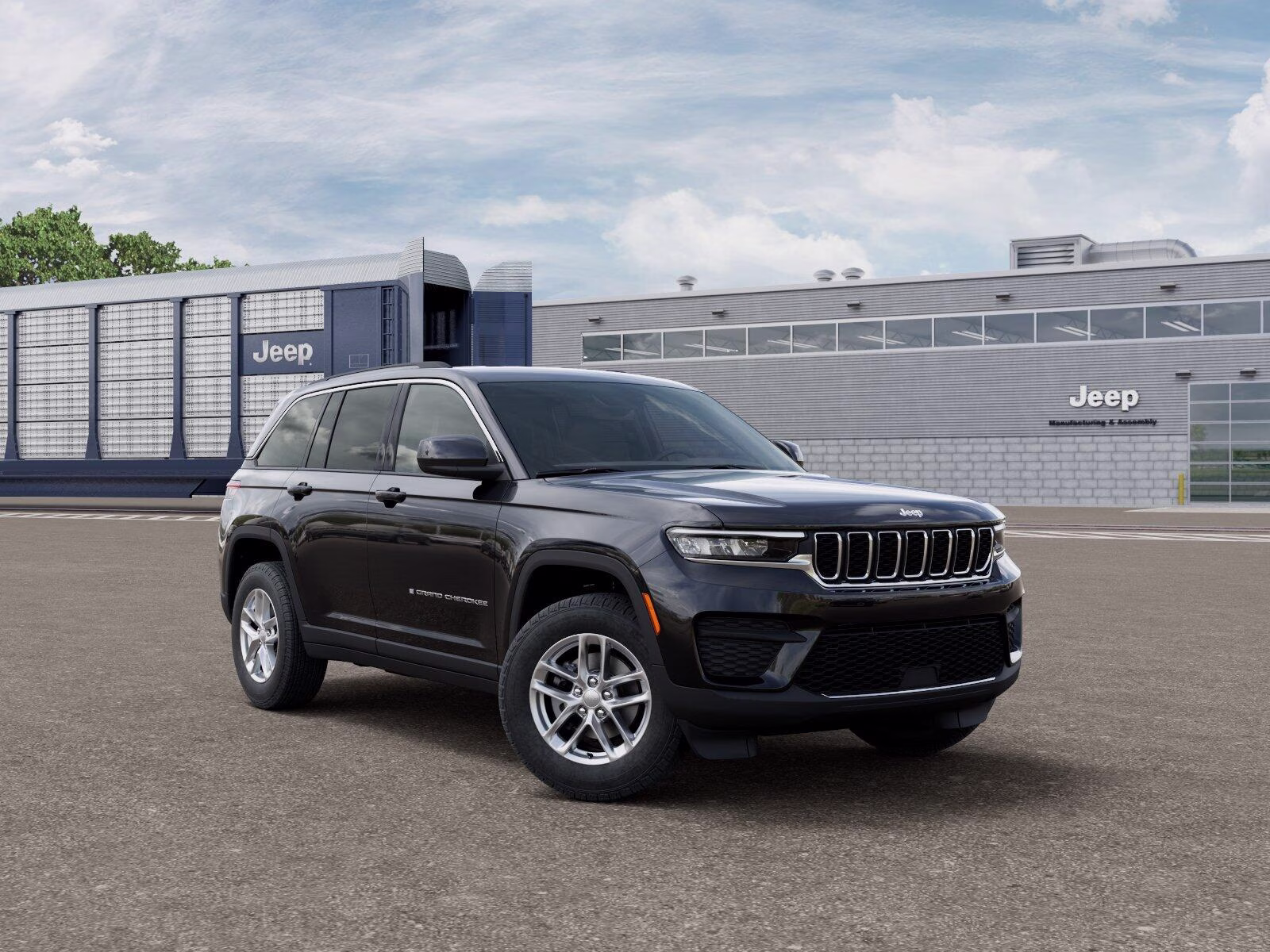 2026 Diamond Black Crystal Pearl Coat Jeep Grand Cherokee Grand Cherokee Laredo 4x4 4X4 SUV