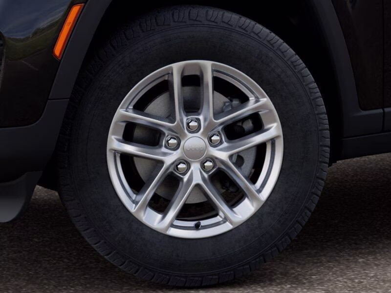 2026 Diamond Black Crystal Pearl Coat Jeep Grand Cherokee Grand Cherokee Laredo 4x4 4X4 SUV