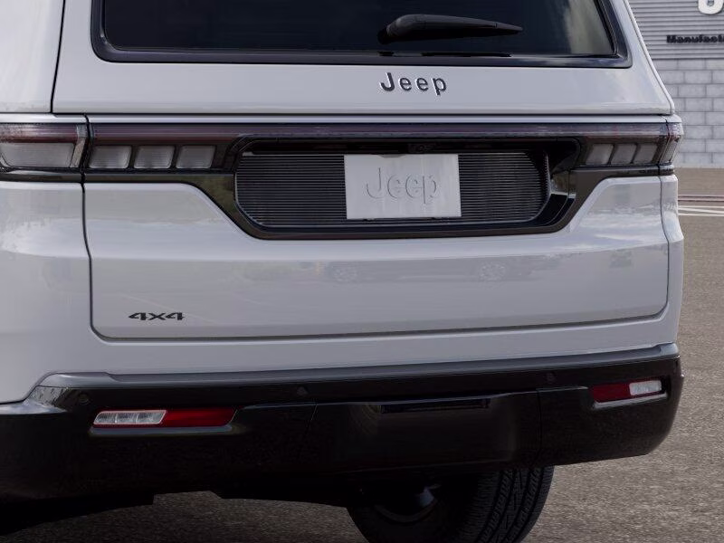 2026 Bright White Clear Coat Jeep Grand Wagoneer Grand Wagoneer 4x4 4X4 SUV