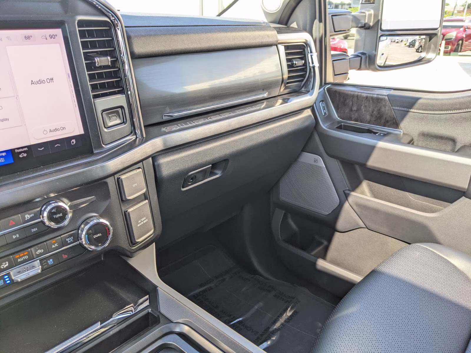 2026 Avalanche Gray Ford Super Duty F-250 SRW LARIAT 4X4 Truck