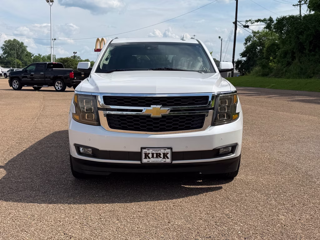 2016 Iridescent Pearl Tricoat Chevrolet Suburban LT RWD SUV