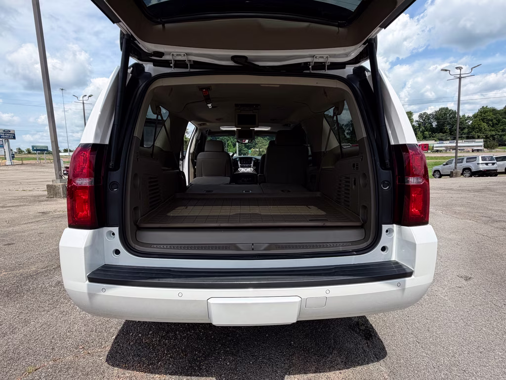 2016 Iridescent Pearl Tricoat Chevrolet Suburban LT RWD SUV