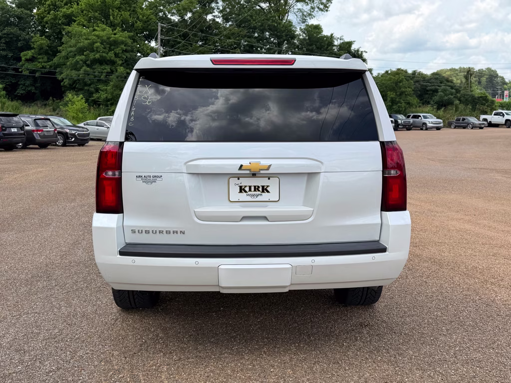 2016 Iridescent Pearl Tricoat Chevrolet Suburban LT RWD SUV