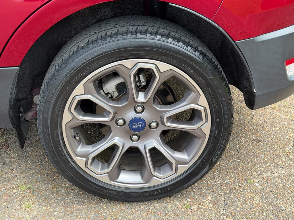 2018 Ruby Red Metallic Tinted Clearcoat Ford EcoSport Titanium FWD SUV