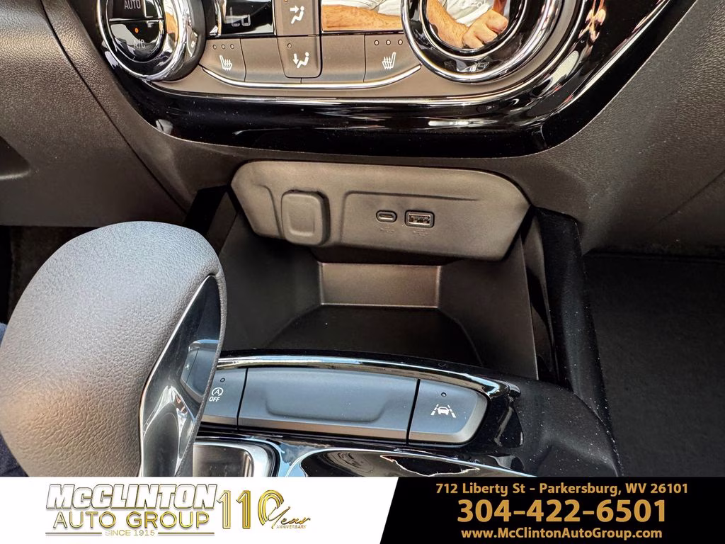 2026 Mosaic Black Metallic Chevrolet Trax LT FWD SUV