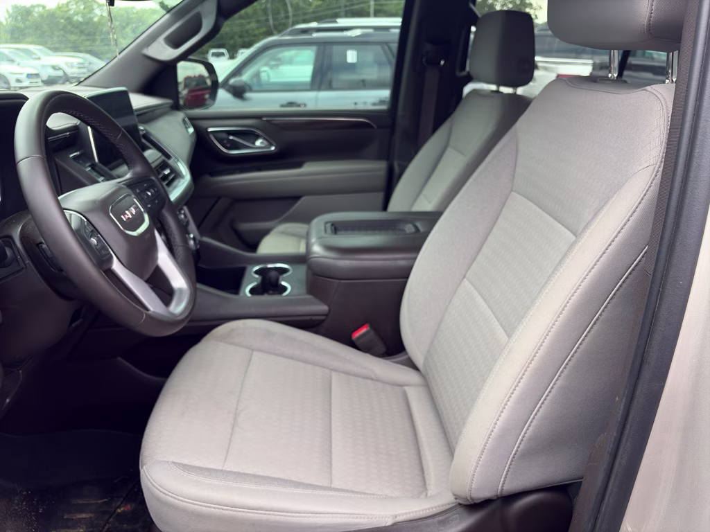 2023 Pearl Beige Metallic GMC Yukon SLE RWD SUV