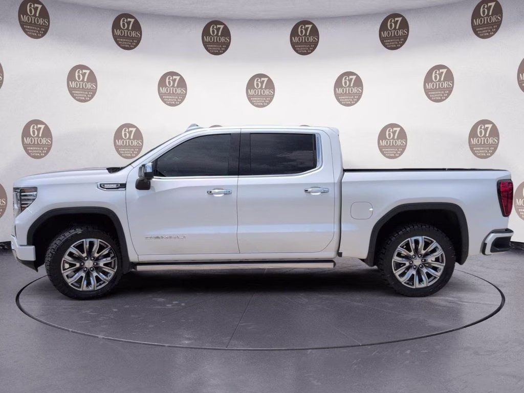 2023 White Frost Tricoat GMC Sierra 1500 Denali 4X4 Truck