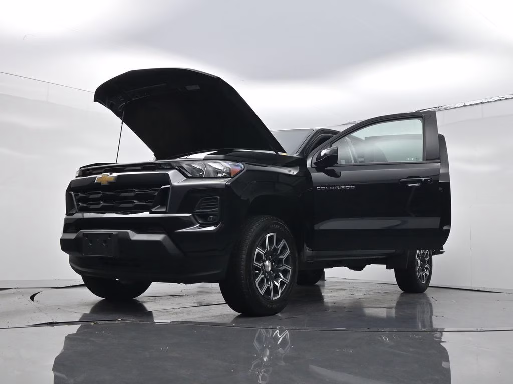 2023 Black Chevrolet Colorado LT RWD Truck